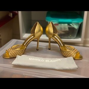 Manolo Blahnik Gold D’Orsay Pumps - Size 37.5